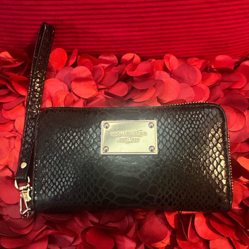 Michael Kors black snakeskin wallet